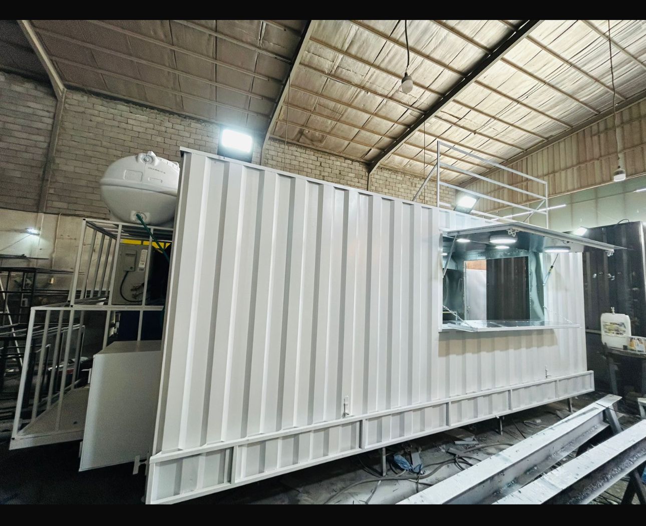 فود ترك تصميم مميز